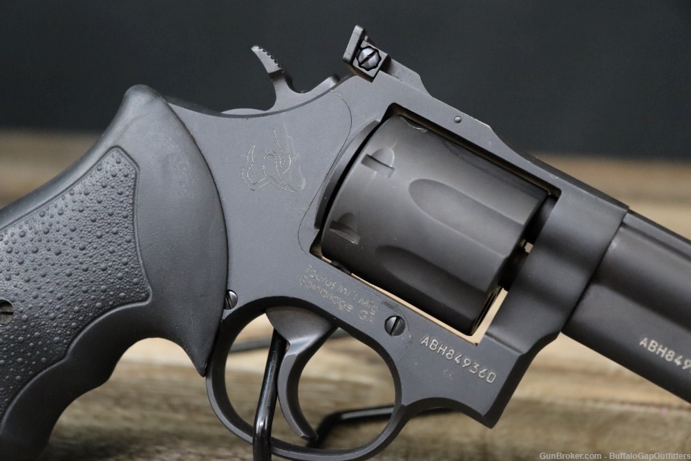 Taurus M66 .357 mag Double Action Revolver w/ Box-img-2