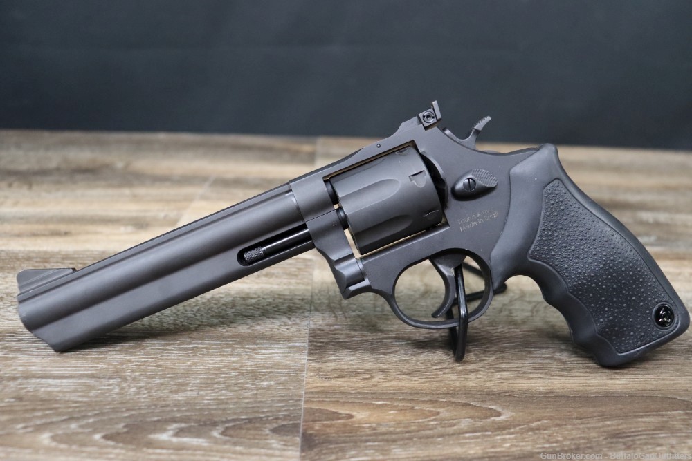 Taurus M66 .357 mag Double Action Revolver w/ Box-img-4
