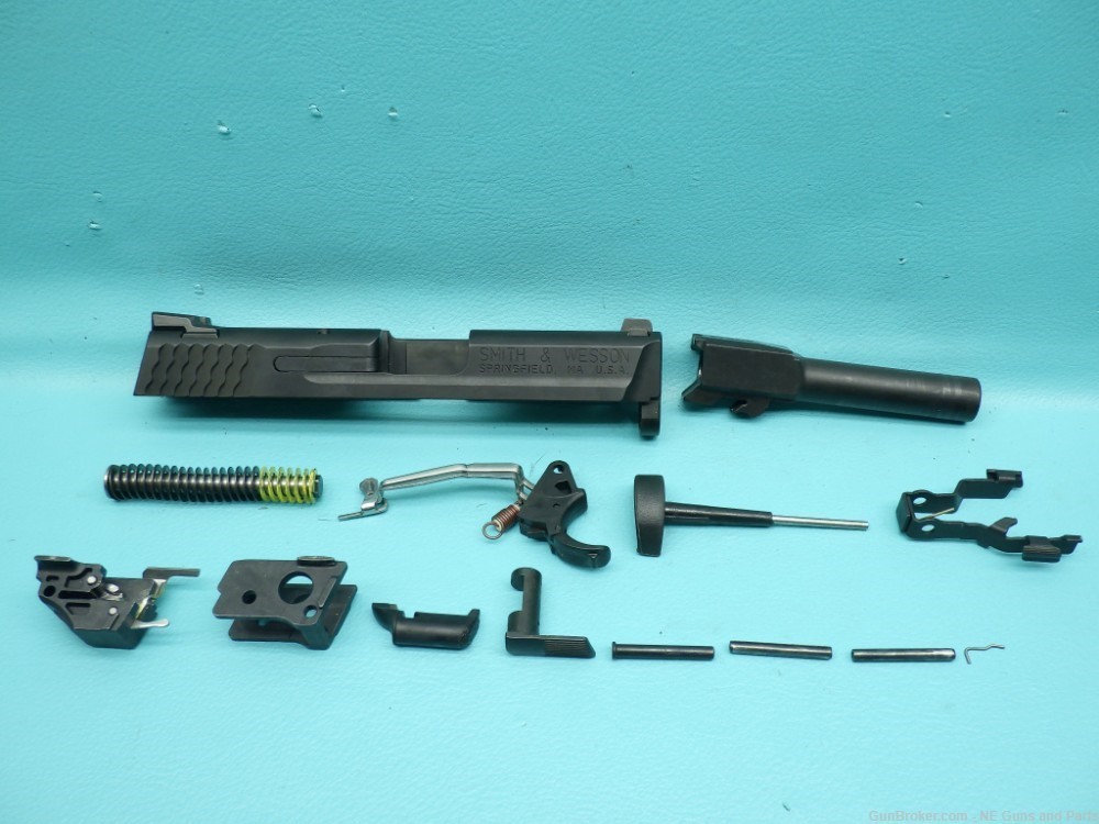 Smith & Wesson M&P40C .40S&W  3.5"bbl Pistol Repair Parts Kit-img-0