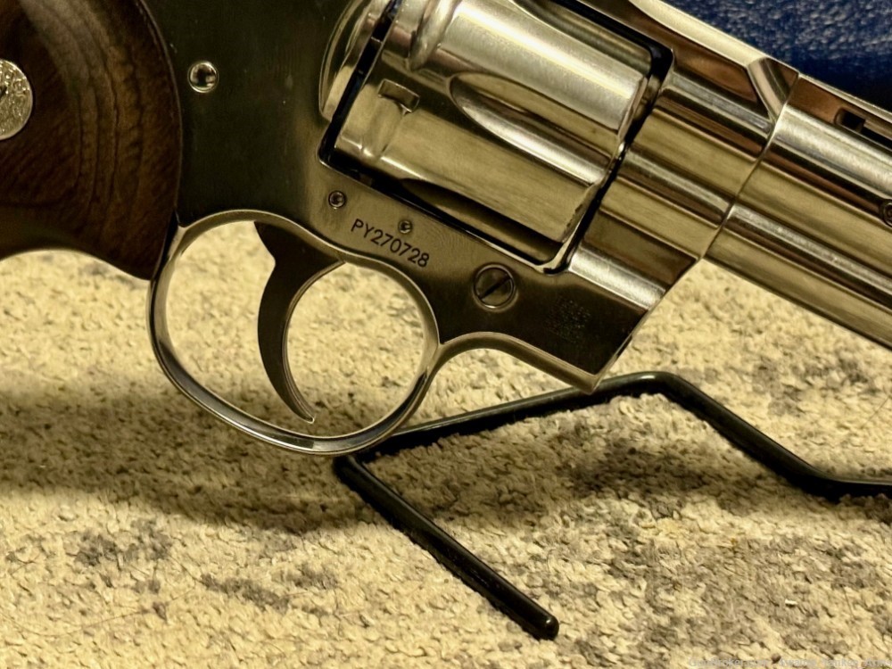 Colt Python, 4.25" bbl, 357 Mag/38 Spl, 6-round, SA/DA, lightly used!-img-5