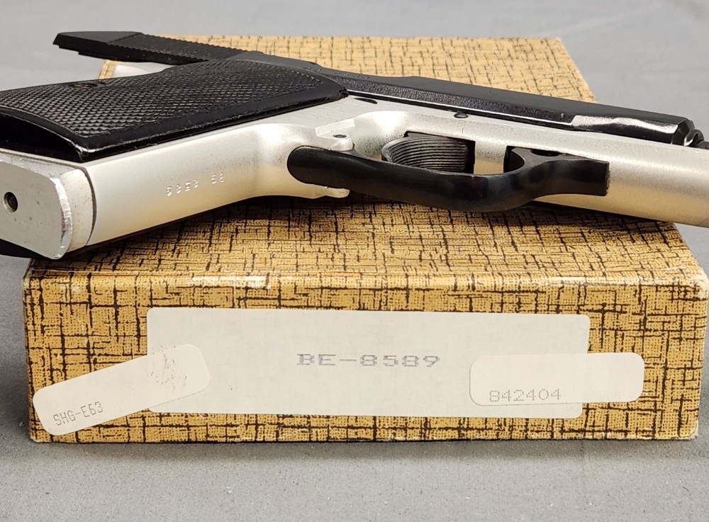 FEG PA-63 pistol 9x18 Makarov with box and matching magazine-img-16