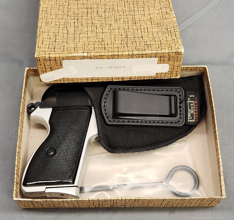 FEG PA-63 pistol 9x18 Makarov with box and matching magazine-img-26