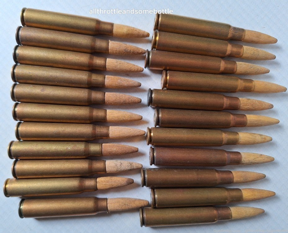 22 Rounds Wwii German 8mm Mauser Wooden Tipped Training Ammunition