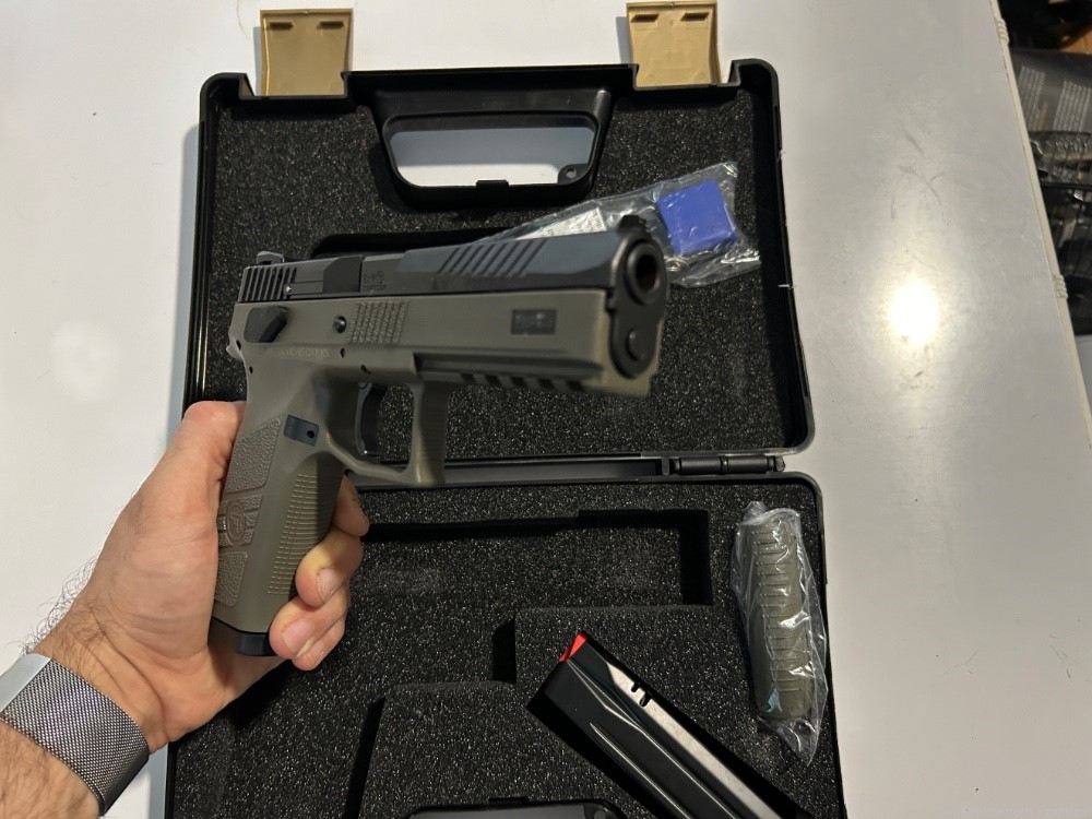 CZ P-09 P09 OD Green 9mm 19+1 89268 9mm Pistol Penny Auction-img-4