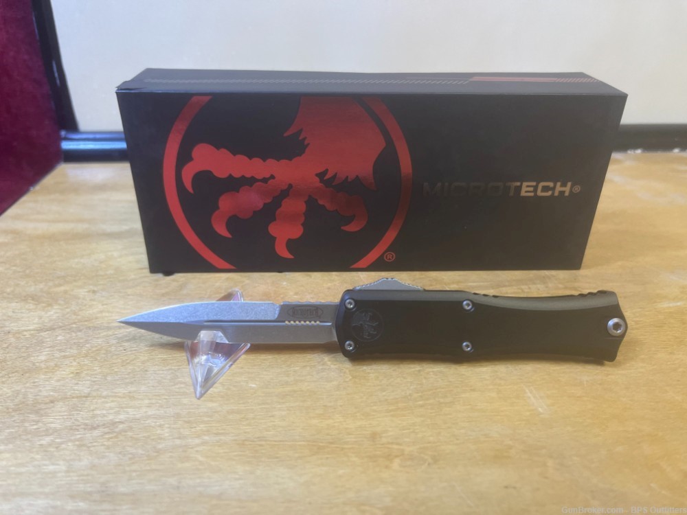 Microtech Hera II Mini Bayonet OTF Knife 3