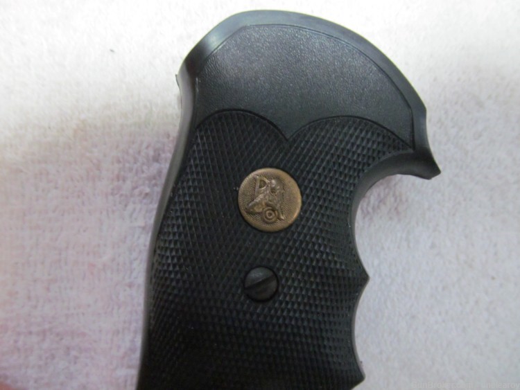 Colt D-Frame Grips by Pachmayr - Pistol Grips at GunBroker.com : 1080172442