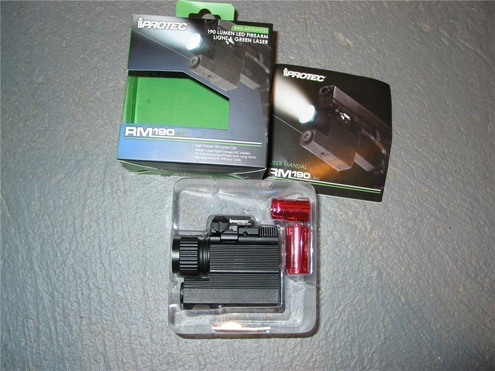 Iprotec Rail-mounted Green Laser 190 Lumen Led Flashlight-new! - Laser 