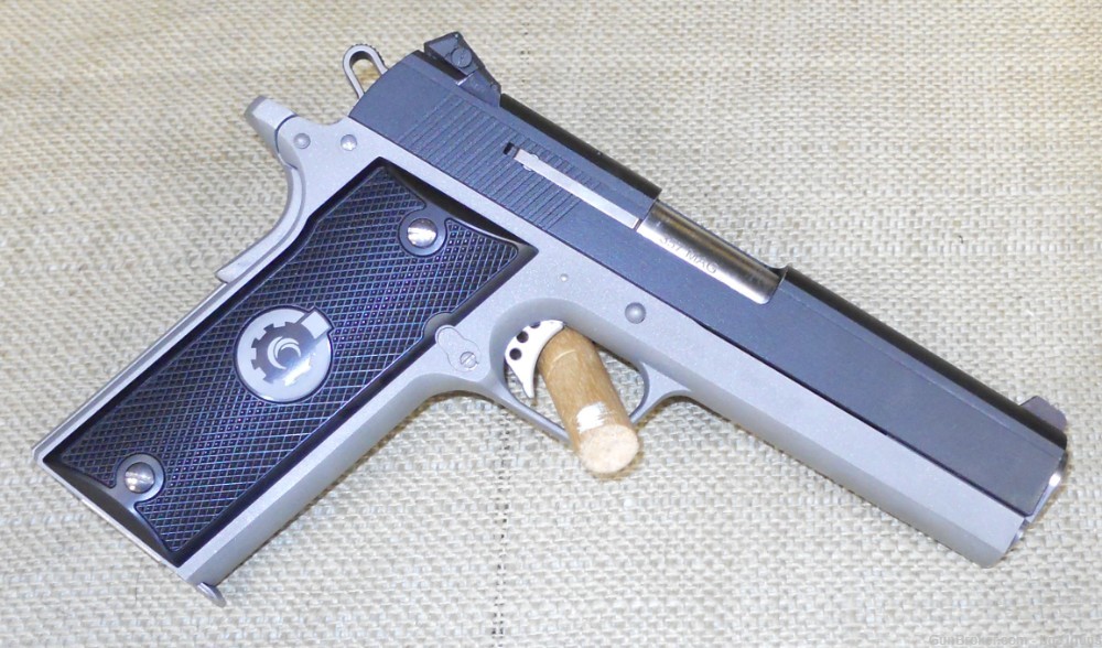 Coonan Classic 357 mag w/factory Duracoat finish LNIB - Semi Auto ...