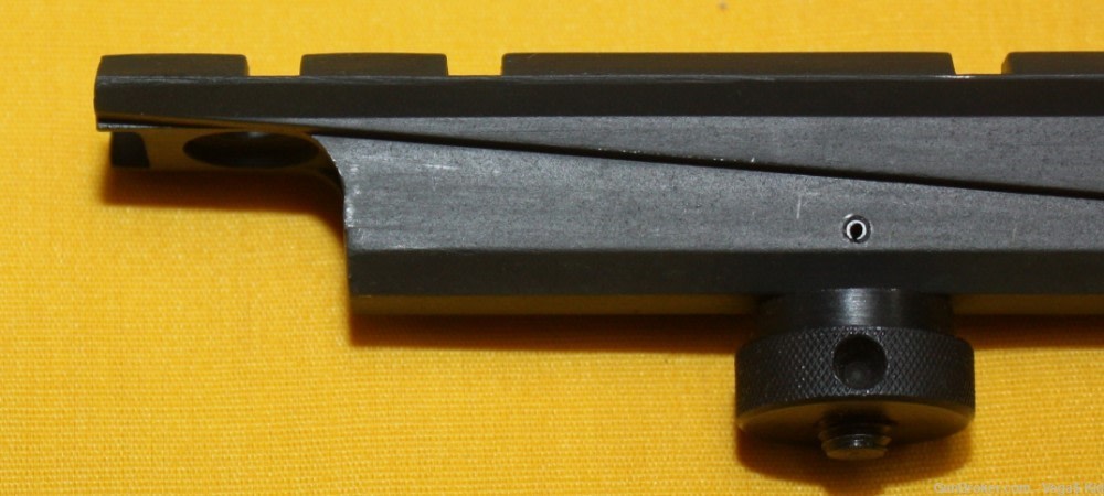 ARMS M16 Carry Handle Scope Mount レプリカ ARMS M16 Carry Handle Scope Mount レプリカ AR15 M16 Carry-Handle