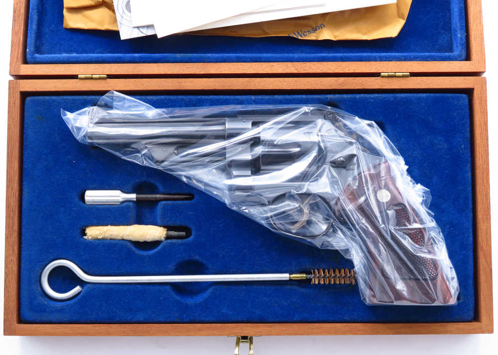 LAST 1! COVETED 5" FBI LENGTH BBL 1977 S&W 27-2 Master Blue Very Nice W/BOX-img-57