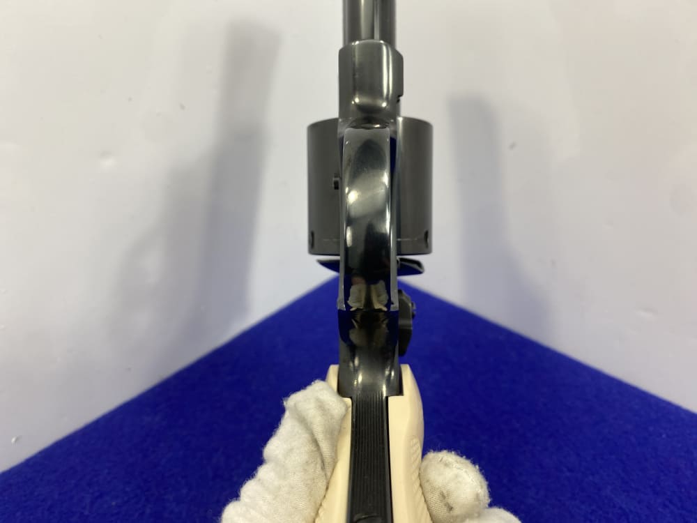 1989 Smith Wesson 29-4 .44 Magnum *DESIRABLE UN-FLUTED CYLINDER* 3" Barrel-img-54