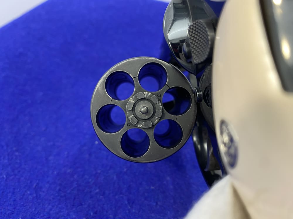 1989 Smith Wesson 29-4 .44 Magnum *DESIRABLE UN-FLUTED CYLINDER* 3" Barrel-img-44