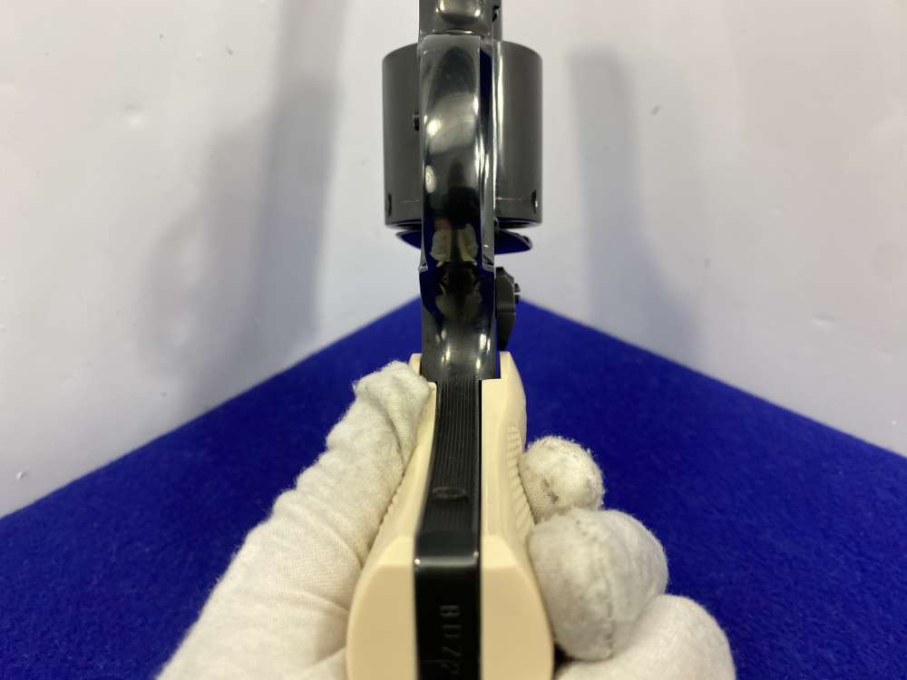 1989 Smith Wesson 29-4 .44 Magnum *DESIRABLE UN-FLUTED CYLINDER* 3" Barrel-img-55