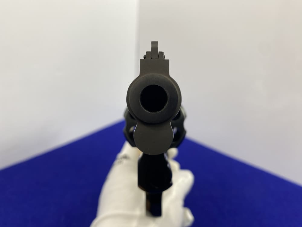 1976 Colt Python .357 -Royal Blue- 2.5" *RETAINED "CHAIRMAN'S COLLECTION"*-img-67