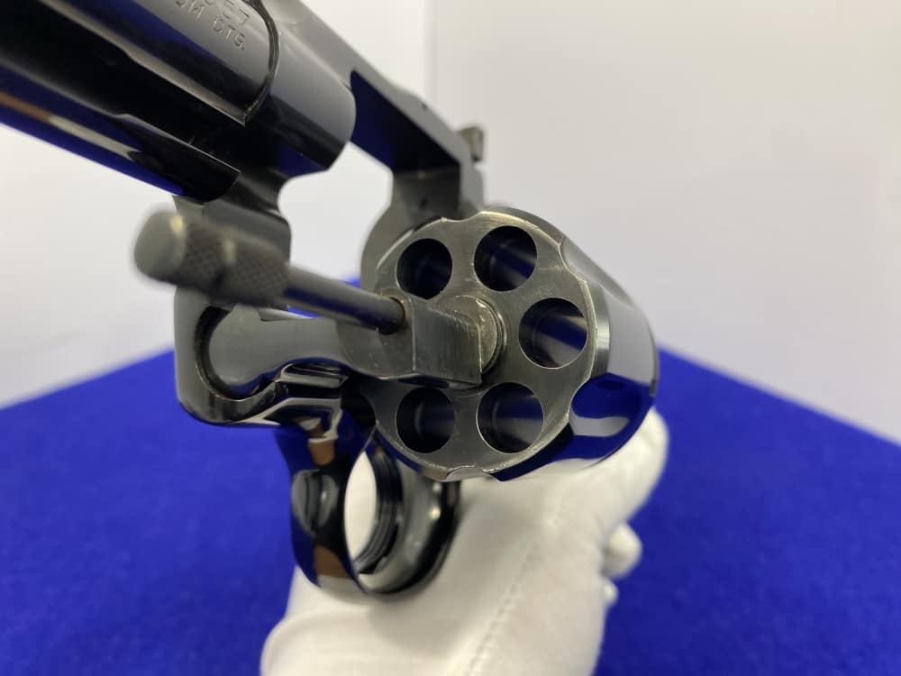 1976 Colt Python .357 -Royal Blue- 2.5" *RETAINED "CHAIRMAN'S COLLECTION"*-img-54