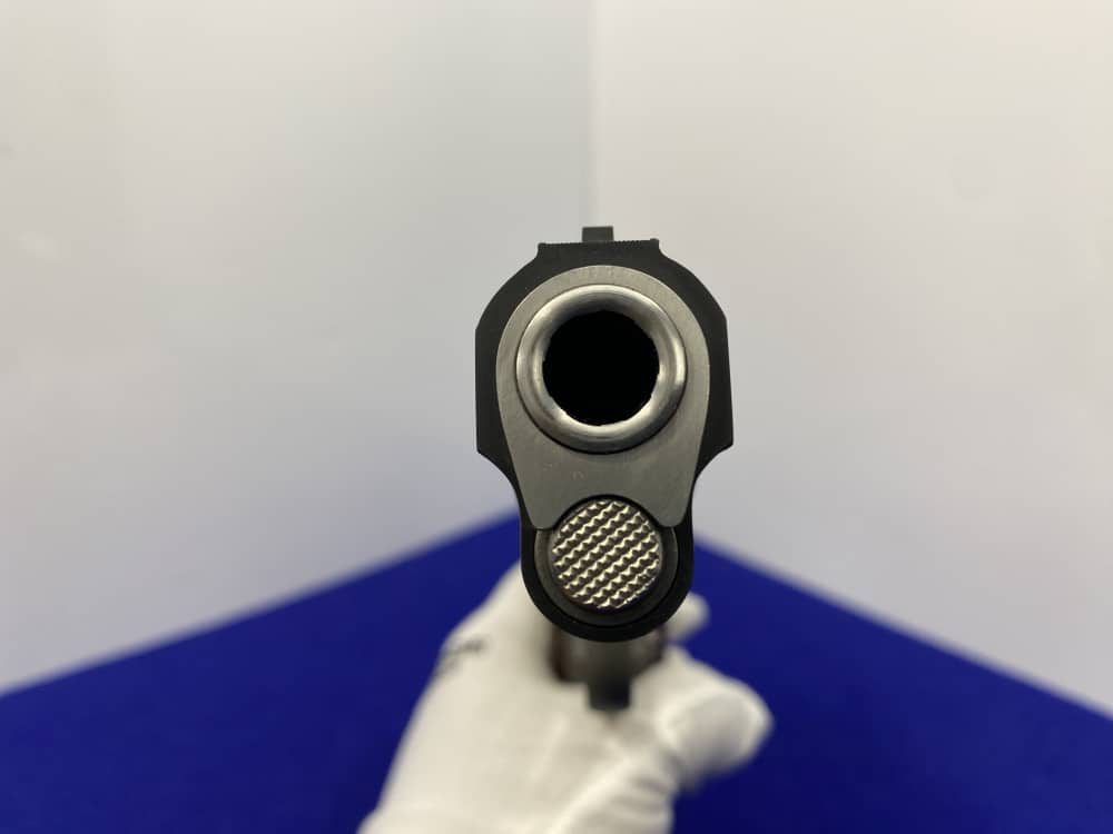 1991 Colt Gold Cup Elite 40 Two-Tone - EXTREMELY RARE - 1 of only 250-img-64