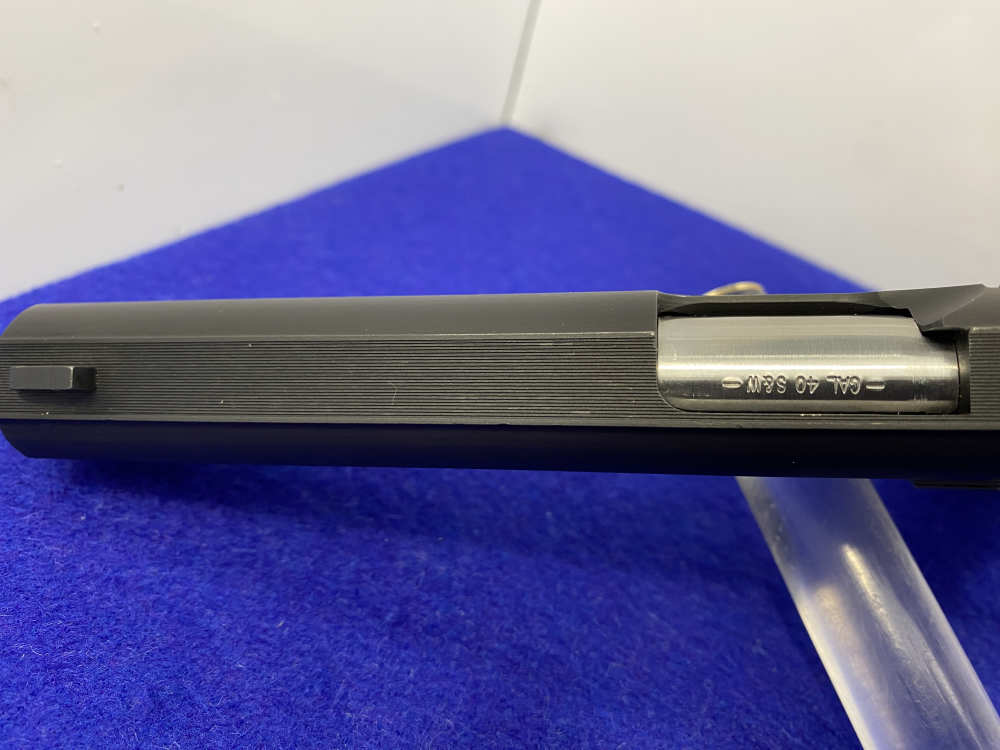 1991 Colt Gold Cup Elite 40 Two-Tone - EXTREMELY RARE - 1 of only 250-img-43