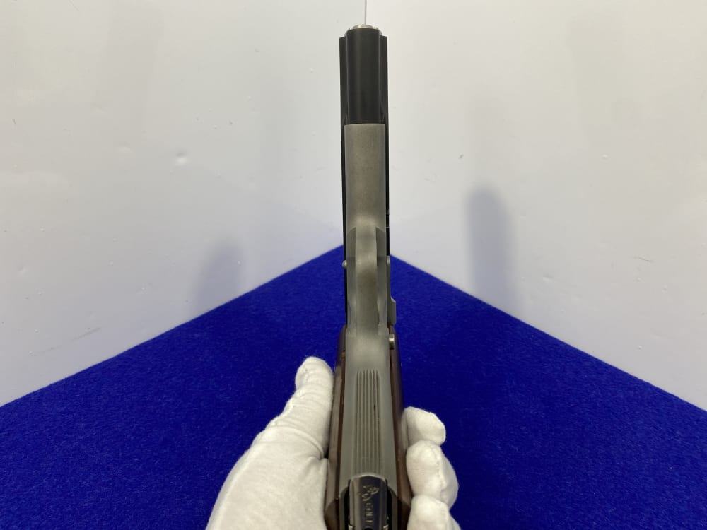 1991 Colt Gold Cup Elite 40 Two-Tone - EXTREMELY RARE - 1 of only 250-img-46
