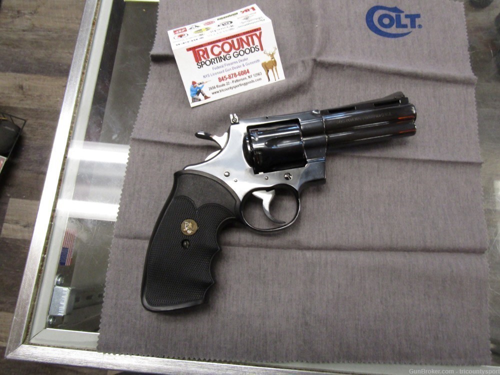 Colt Python 4 inch Used in very fine shape 357 mag 1963 production year ...