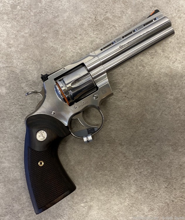 Colt Python .357 mag 5