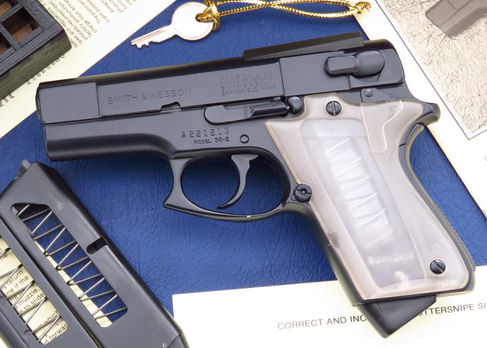 EXTREMELY RARE - New In Box S&W ASP Full House Cold War Famed Service 39-2 -img-0