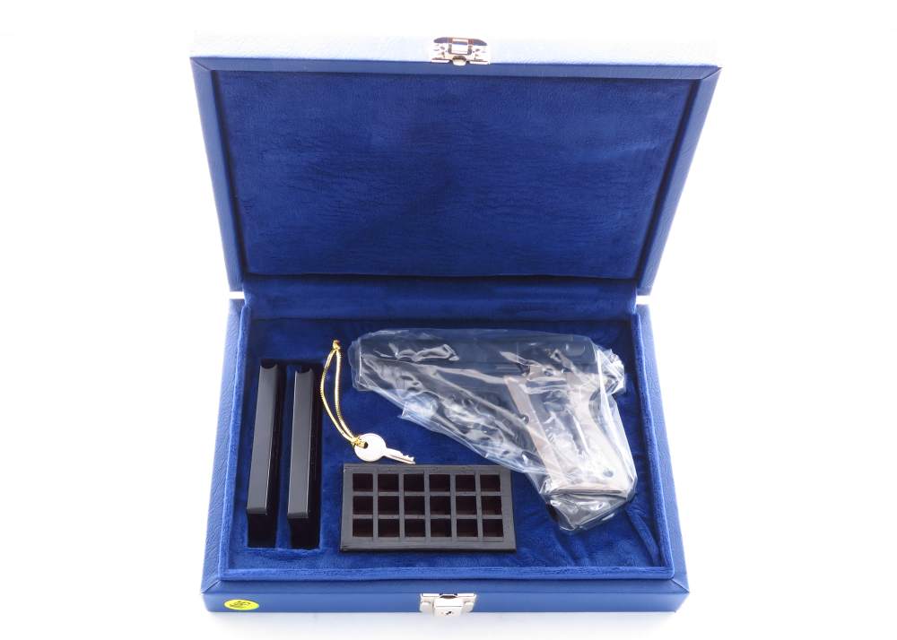 EXTREMELY RARE - New In Box S&W ASP Full House Cold War Famed Service 39-2 -img-63