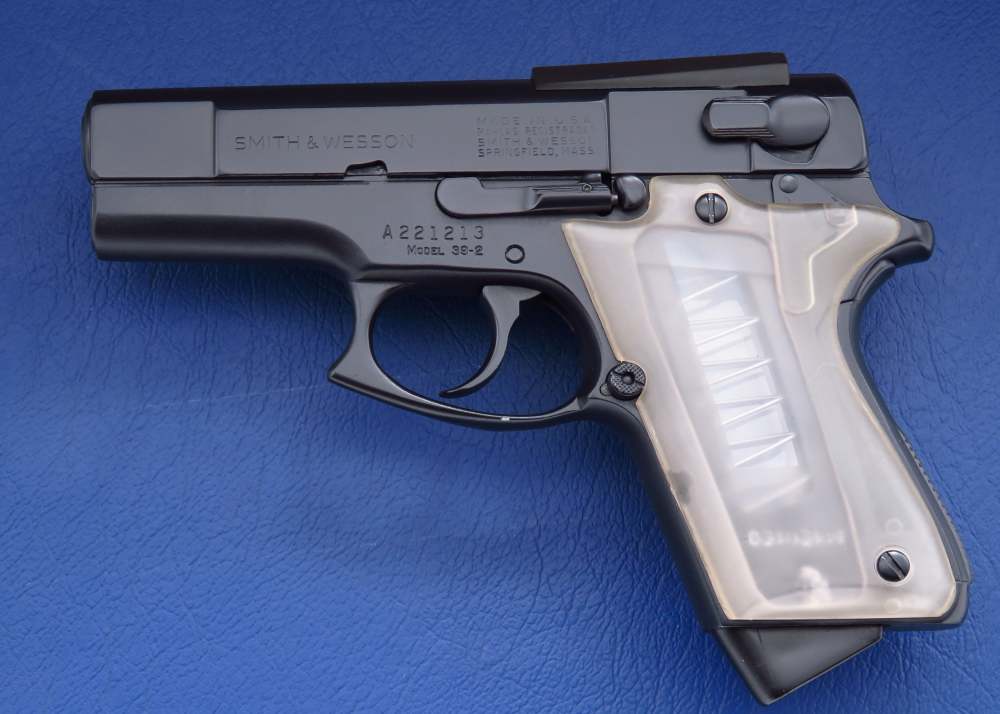 EXTREMELY RARE - New In Box S&W ASP Full House Cold War Famed Service 39-2 -img-6