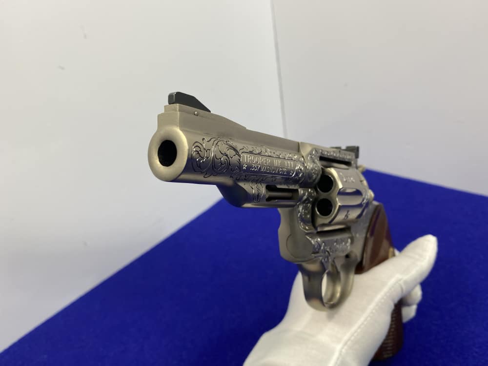 1981 Colt Trooper MK III .357 -E-NICKEL- 4" *CUSTOM HAND ENGRAVED EXAMPLE*-img-106
