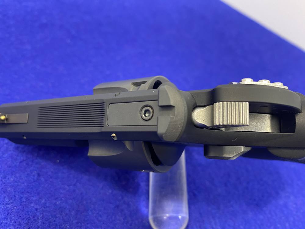 Korth/Nighthawk Custom Sky Marshall 9mm DLC 2" *LIMITED EDITION 51 OF 77*-img-53