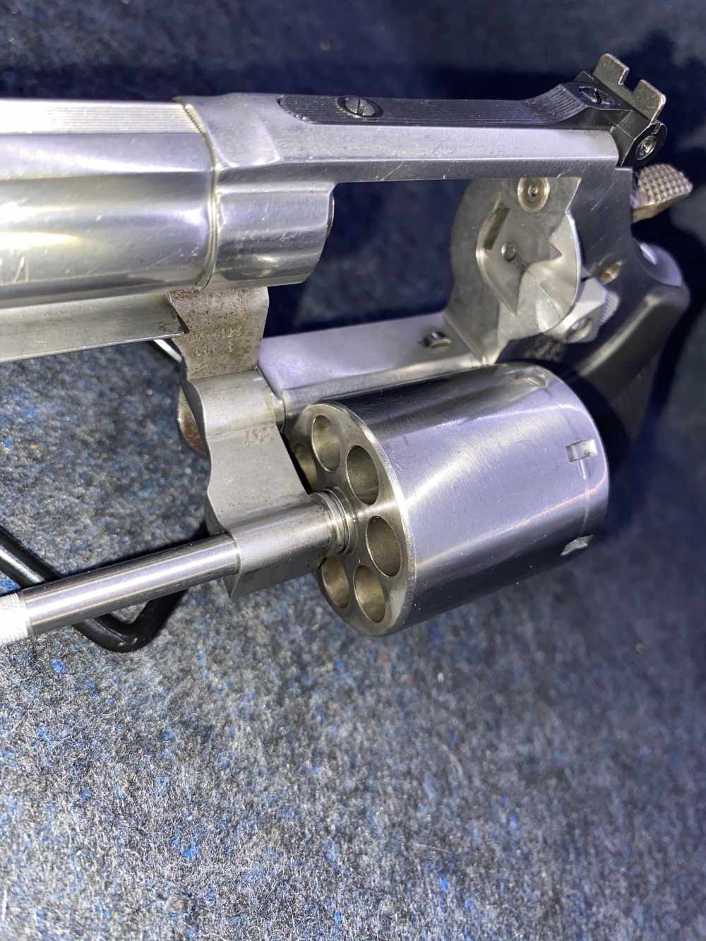 SMITH & WESSON 686-6 UNFLUTED REVOLVER, .357 MAG, 7 SHOT-img-7