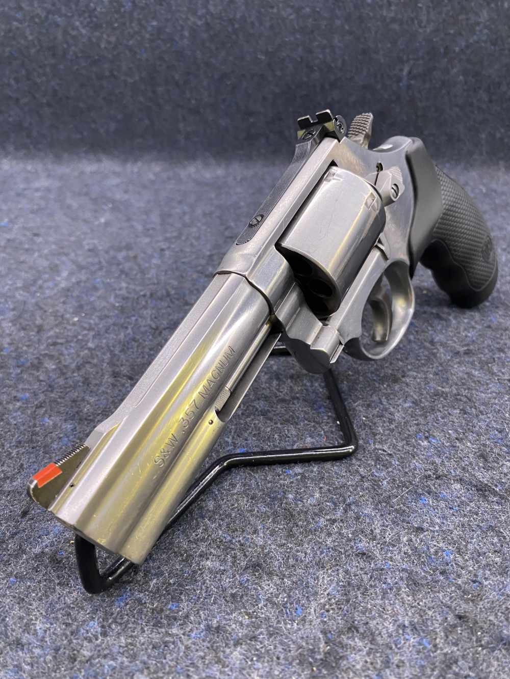 SMITH & WESSON 686-6 UNFLUTED REVOLVER, .357 MAG, 7 SHOT-img-3