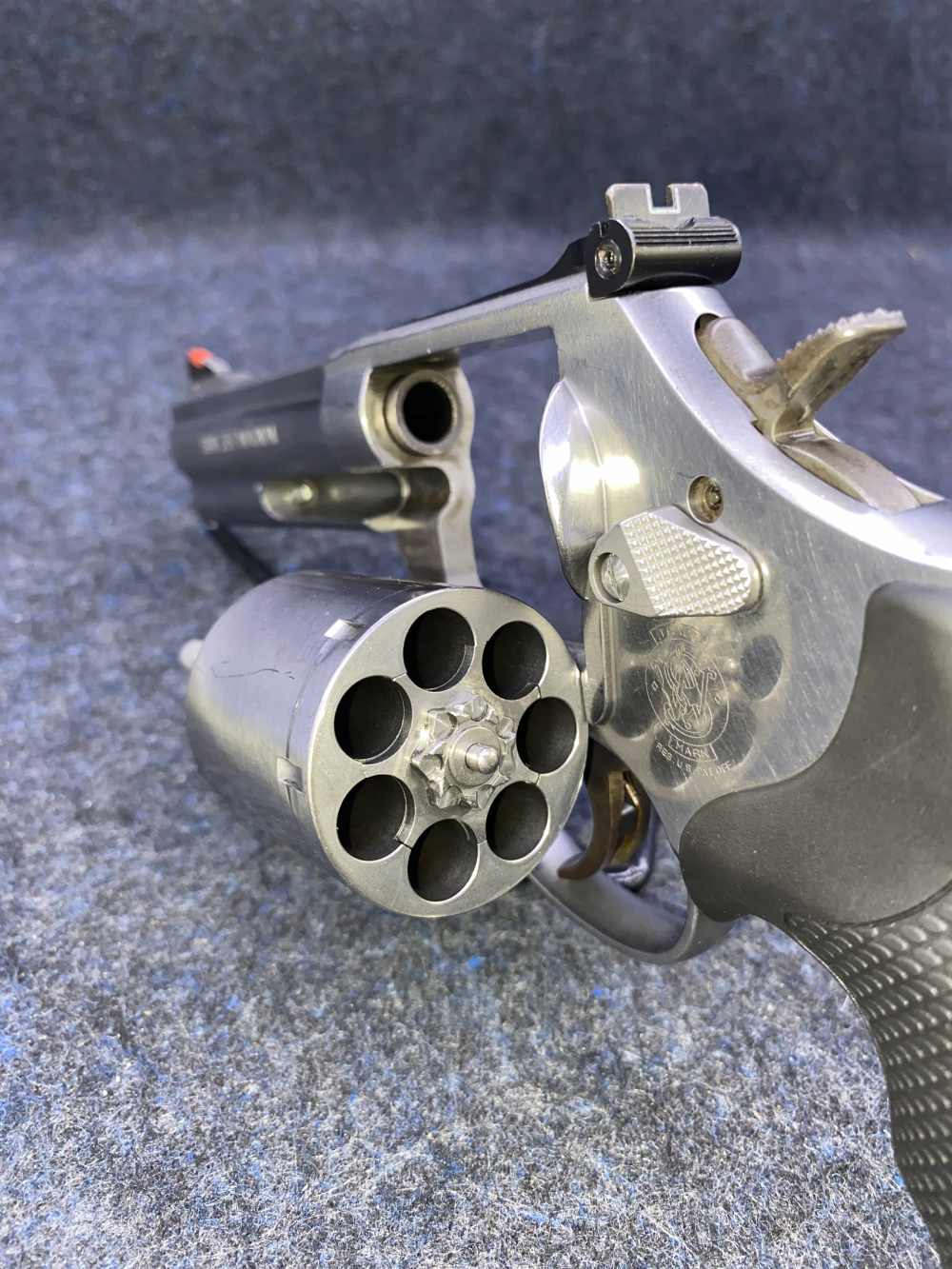 SMITH & WESSON 686-6 UNFLUTED REVOLVER, .357 MAG, 7 SHOT-img-6
