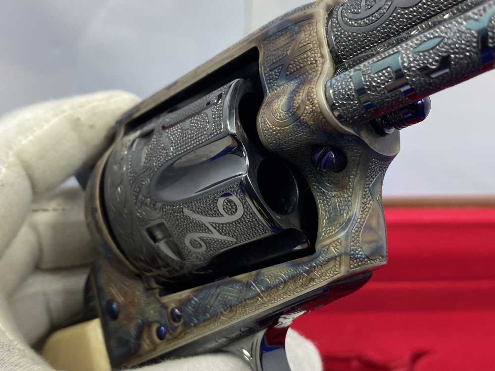 Colt Single Action Army - CATTLE BRAND MASTER HAND ENGRAVED - Second Gen-img-55