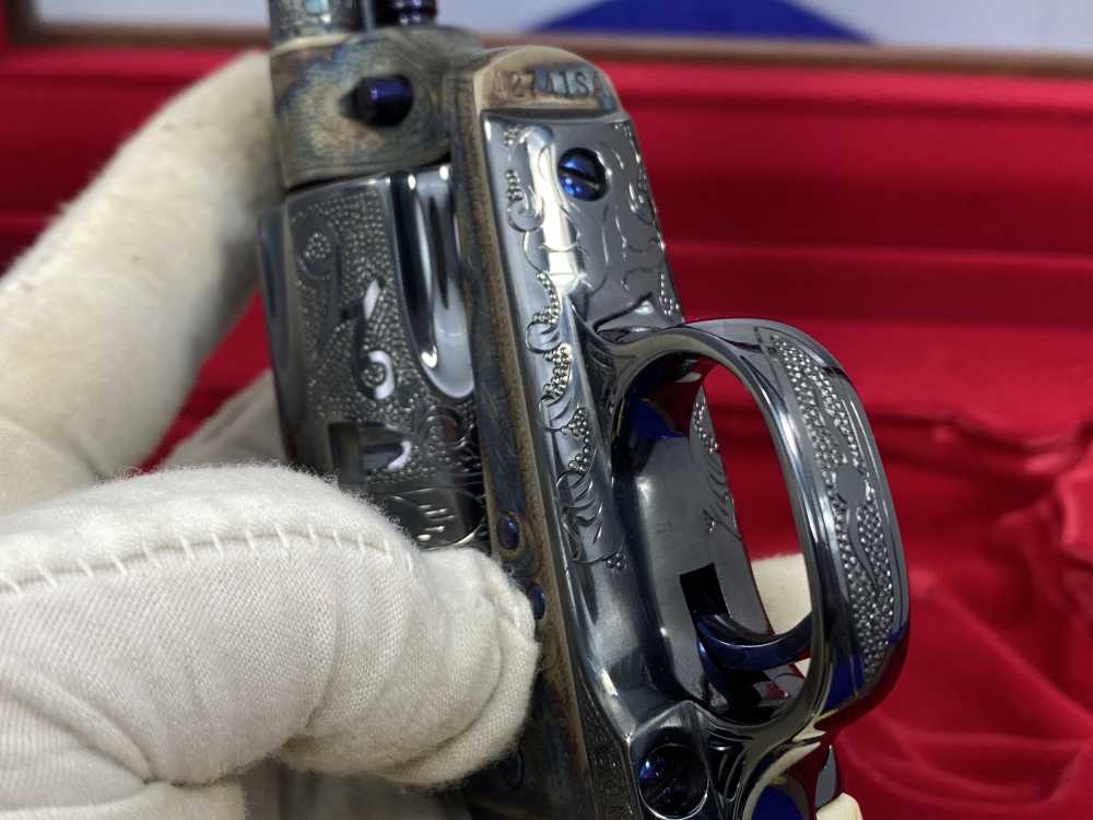 Colt Single Action Army - CATTLE BRAND MASTER HAND ENGRAVED - Second Gen-img-48