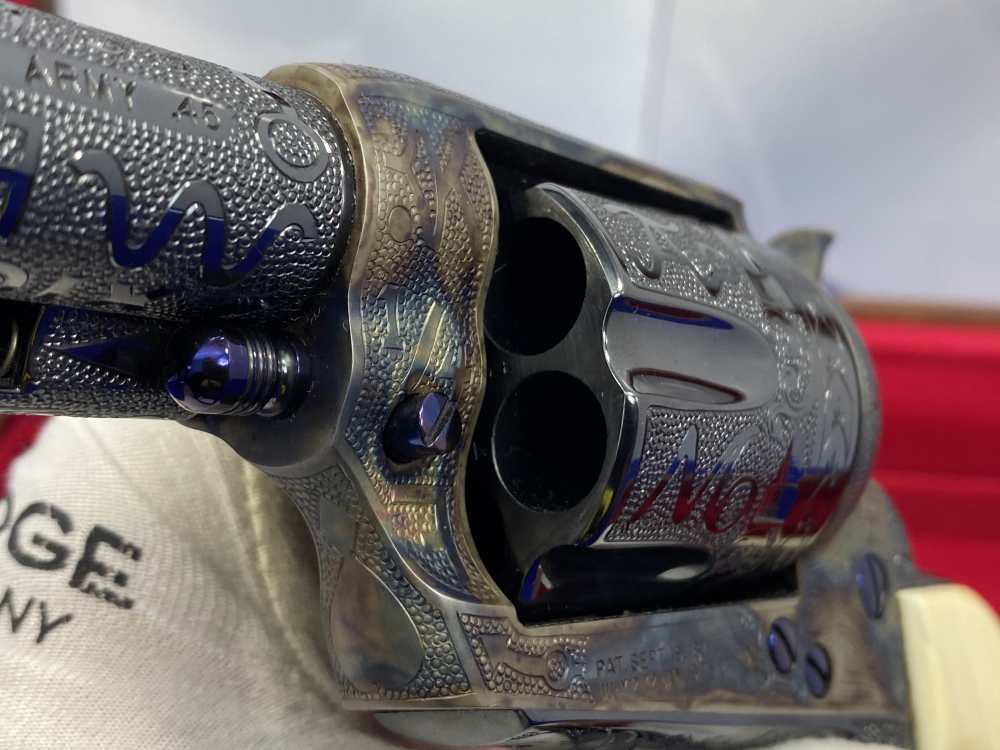 Colt Single Action Army - CATTLE BRAND MASTER HAND ENGRAVED - Second Gen-img-54