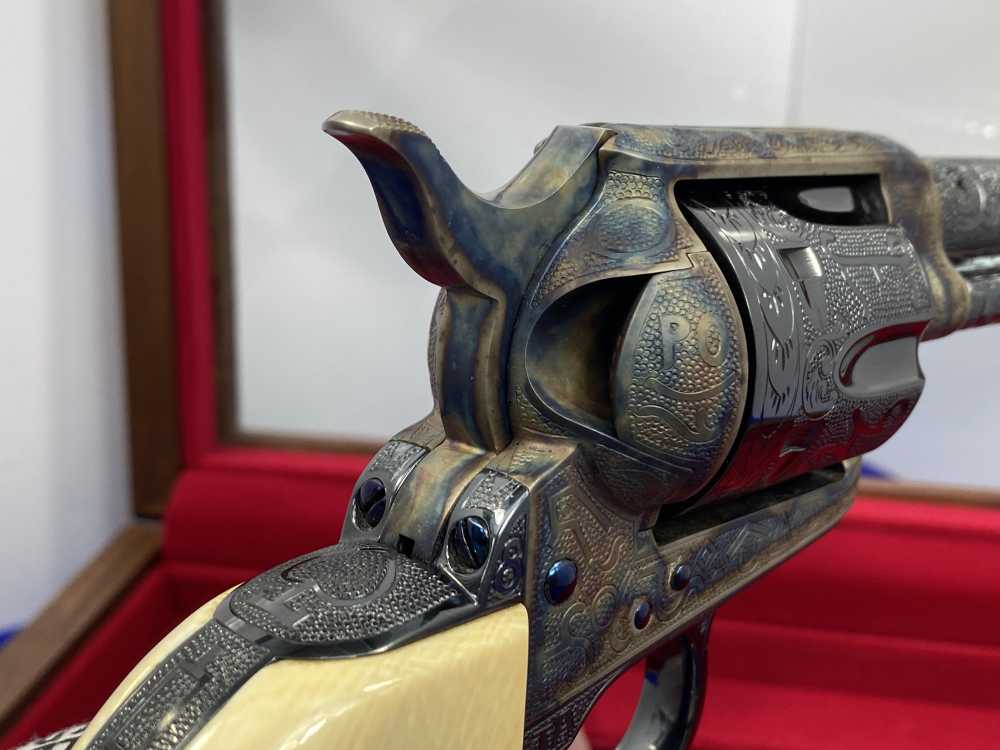 Colt Single Action Army - CATTLE BRAND MASTER HAND ENGRAVED - Second Gen-img-36