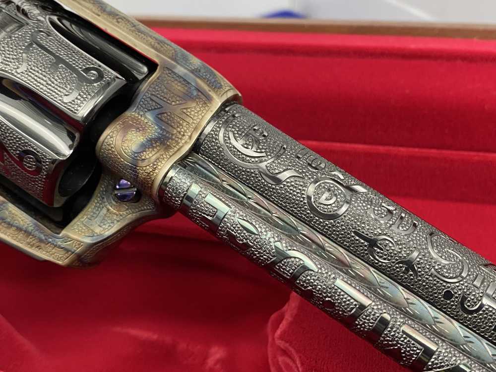 Colt Single Action Army - CATTLE BRAND MASTER HAND ENGRAVED - Second Gen-img-29