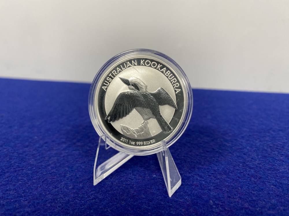2011 Australian Kookaburra *1 Troy Ounce 999 FINE SILVER* with Display Case-img-4
