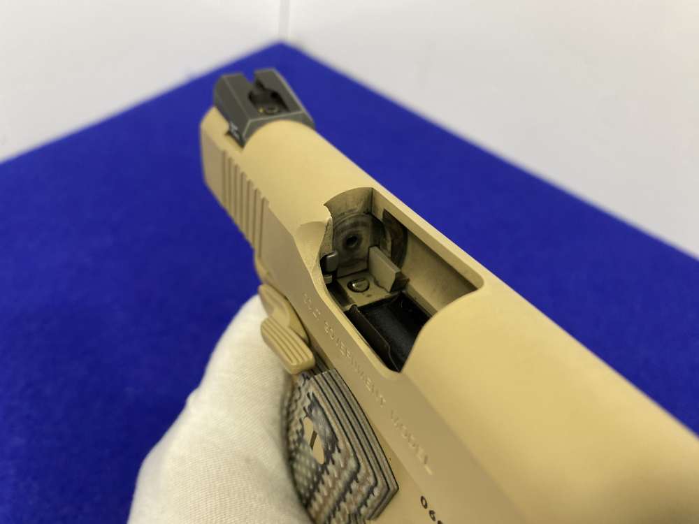 2013 Colt Government CQB .45ACP Desert Sand *ULTRA RARE USMC ROLLMARKING*-img-48