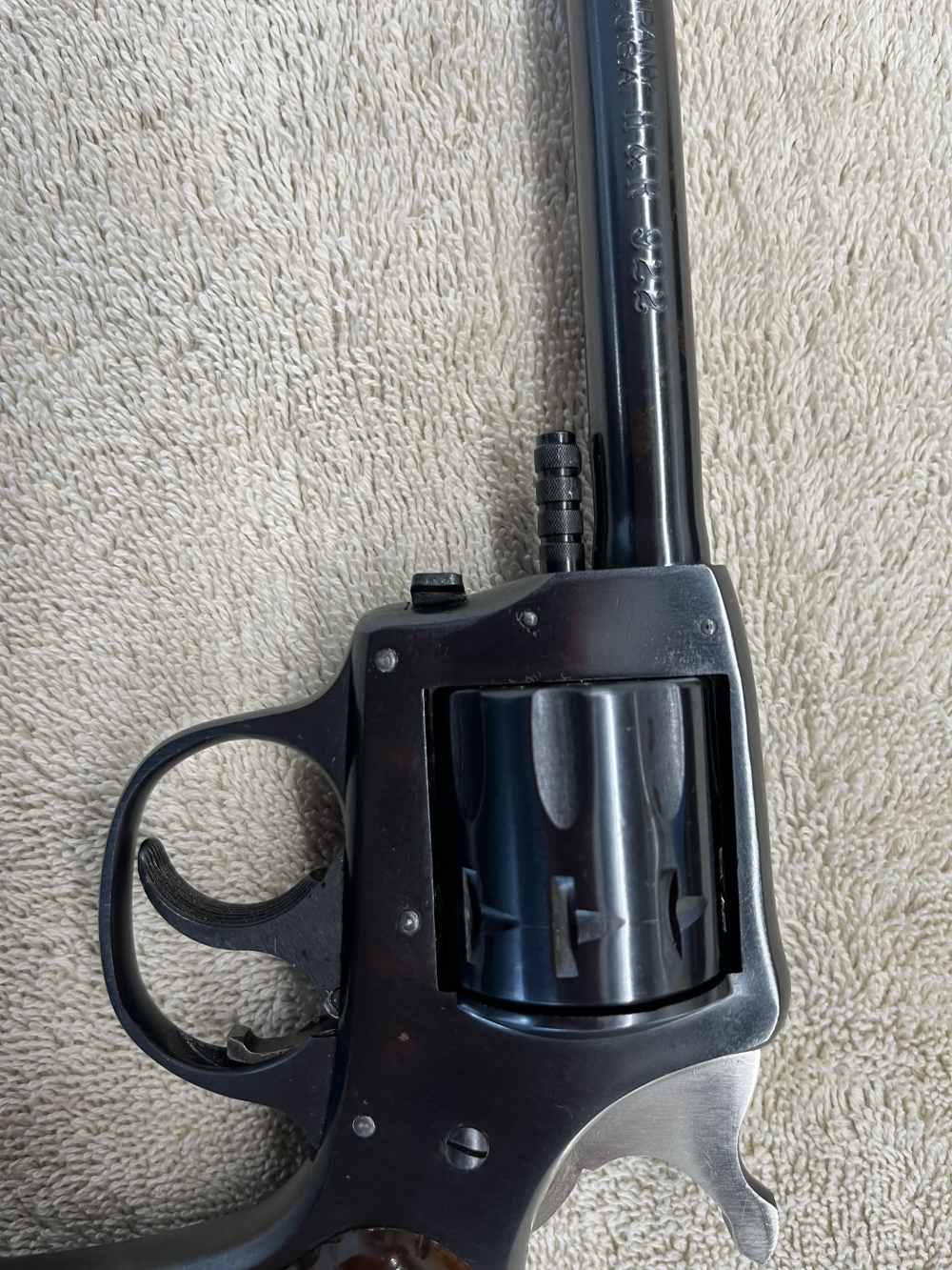Harrington and Richardson Model 922 in original box-img-13