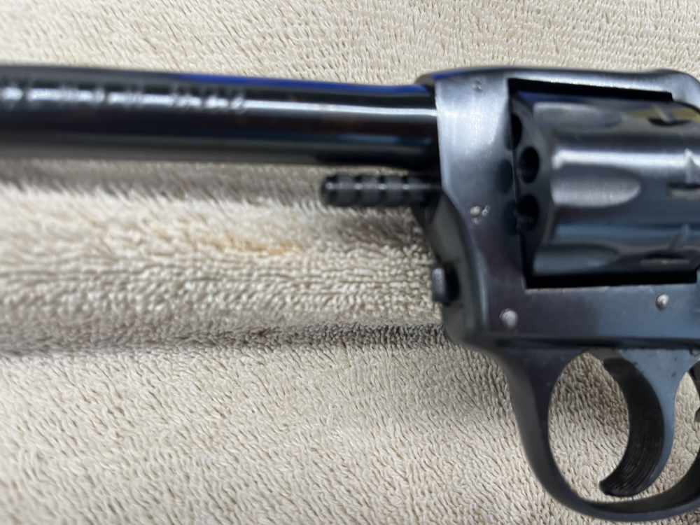 Harrington and Richardson Model 922 in original box-img-18