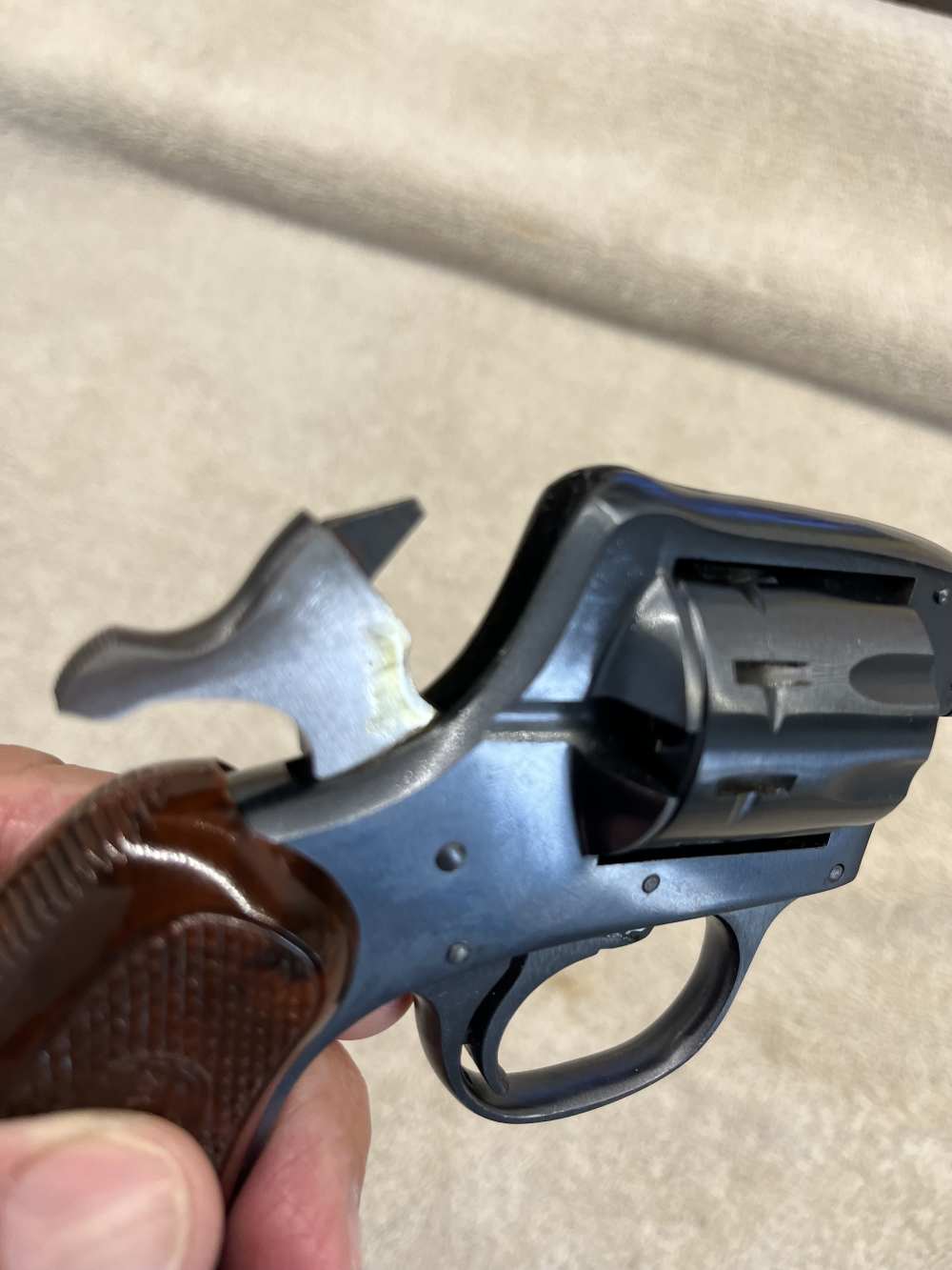 Harrington and Richardson Model 922 in original box-img-29