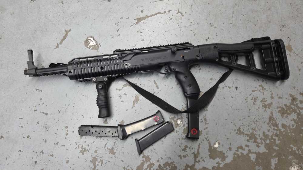 Hi-Point Model 995 Carbine 9mm (3 Mags)