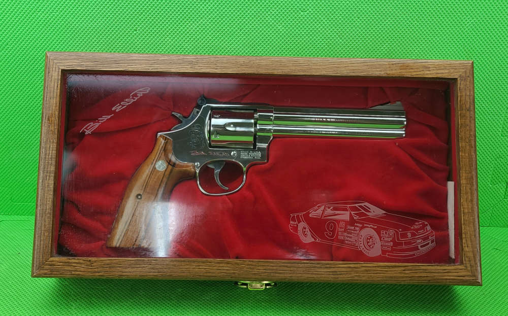 RARE S&W SMITH & WESSON 586 * 1988 BILL ELLIOTT CHAMPION 357 MAG NICKEL -img-16