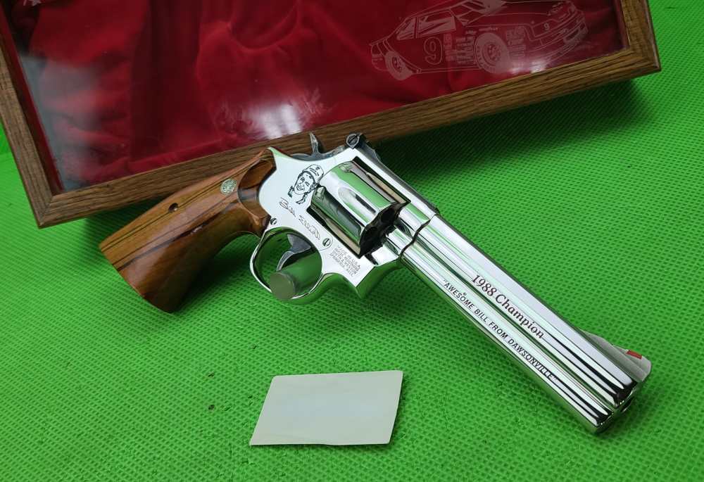 RARE S&W SMITH & WESSON 586 * 1988 BILL ELLIOTT CHAMPION 357 MAG NICKEL -img-13