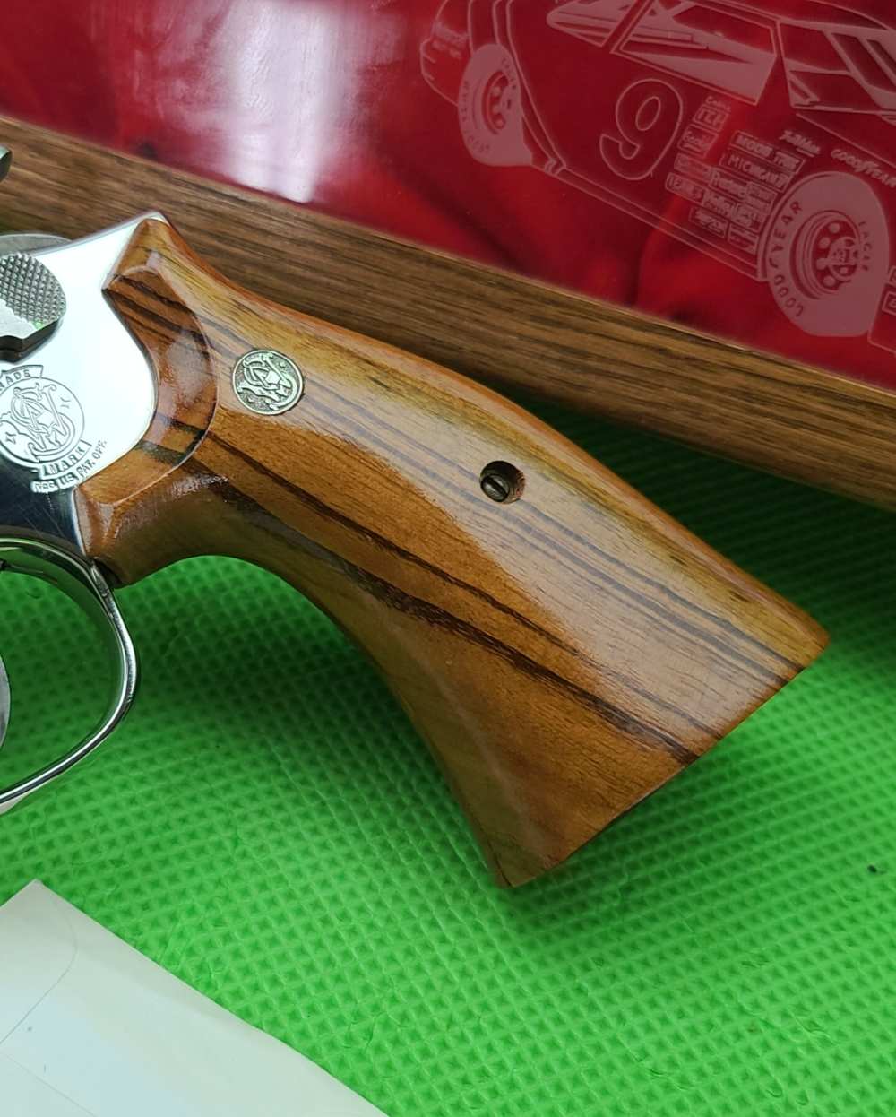 RARE S&W SMITH & WESSON 586 * 1988 BILL ELLIOTT CHAMPION 357 MAG NICKEL -img-7