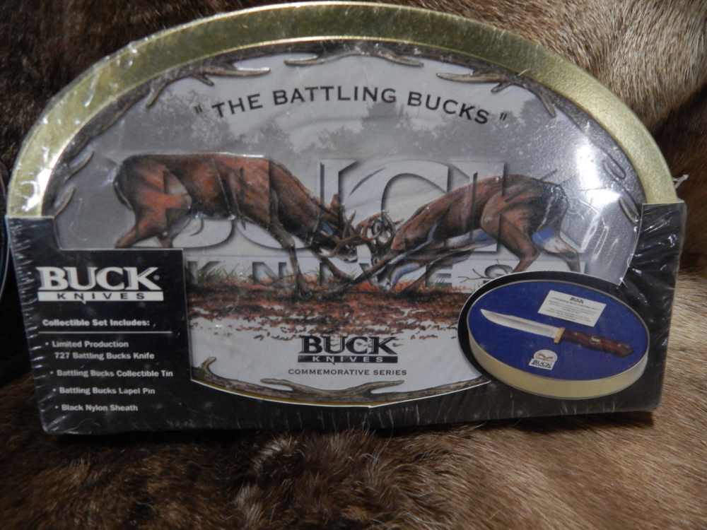 Buck/Shrade Collectible Knife sets-img-13