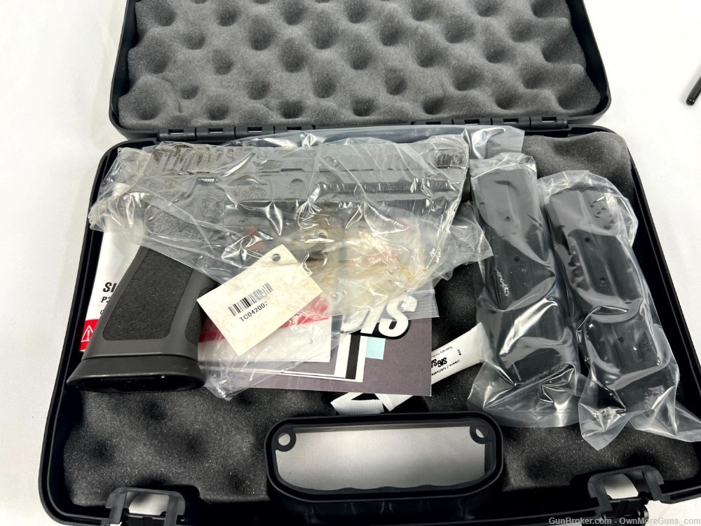 New in Box RUGER-57 5.7X28MM BLK 20RD 4.94" MTS Pistol-img-2