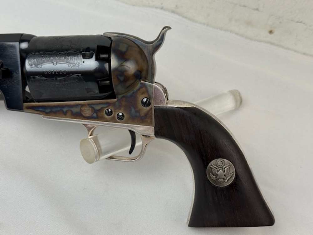 Colt Bicentennial 3 Gun Cased Set W/ Book 1976-img-22