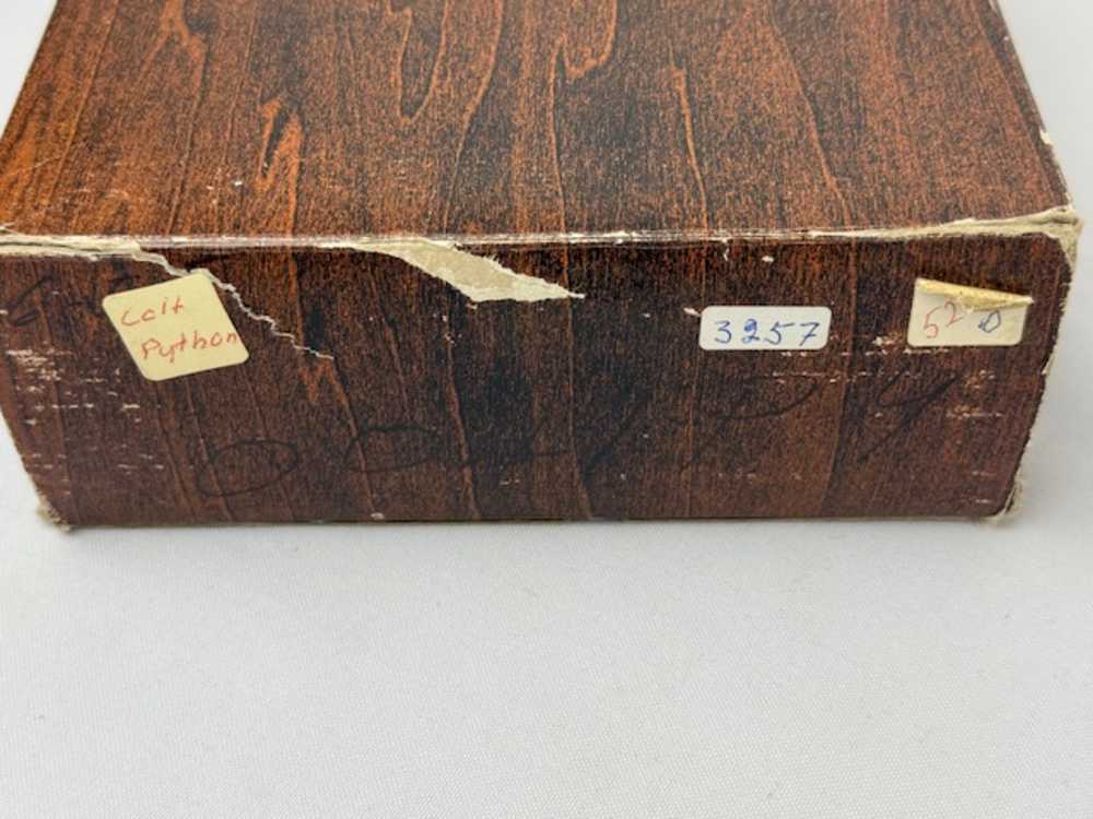 Colt Bicentennial 3 Gun Cased Set W/ Book 1976-img-2